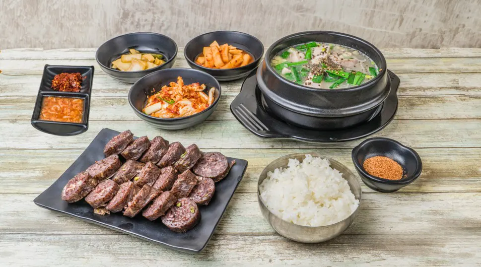 M9 - SoonDae JungShik